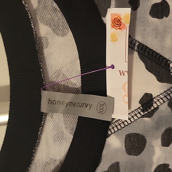 HONEYME Curvy XXXL Animal Print Sweatshirt. NEW with tags - Picture 5 of 9